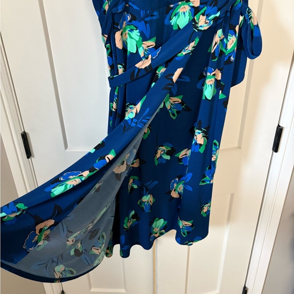 SM Collection Blue Floral Midi Dress - Picture 2 of 3
